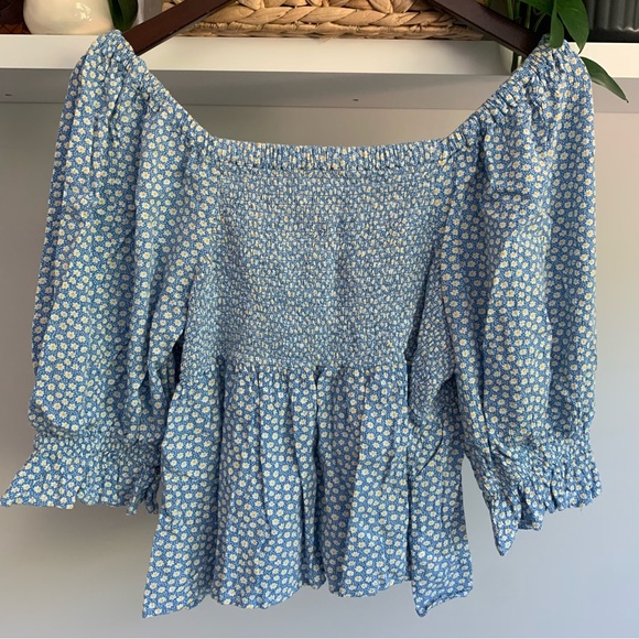 dip Tops - • [Dip] Smocked Flowy Top •
